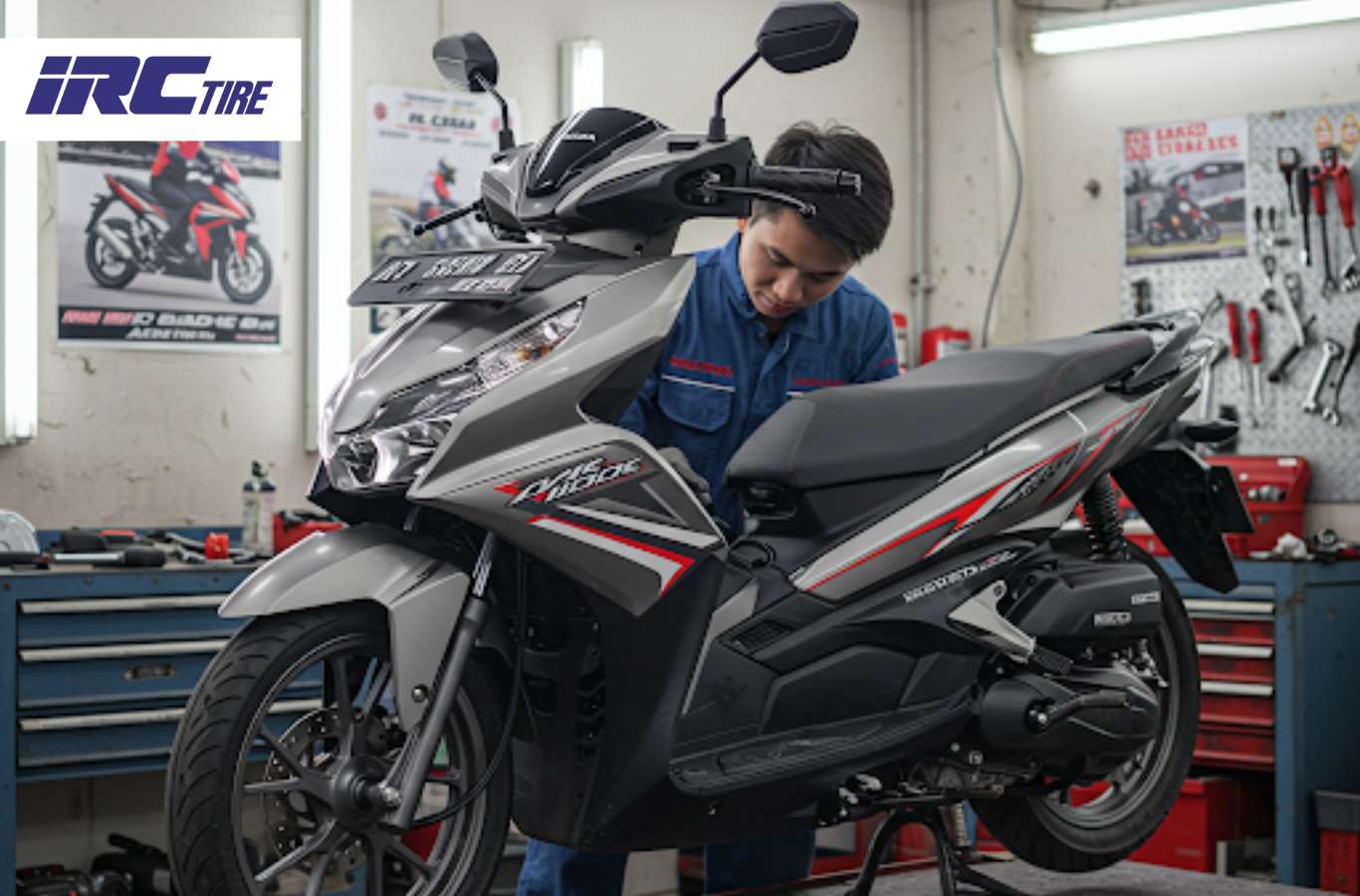 Thông số lốp xe Honda Air Blade (Hình ảnh chỉ mang tính chất minh hoạ)