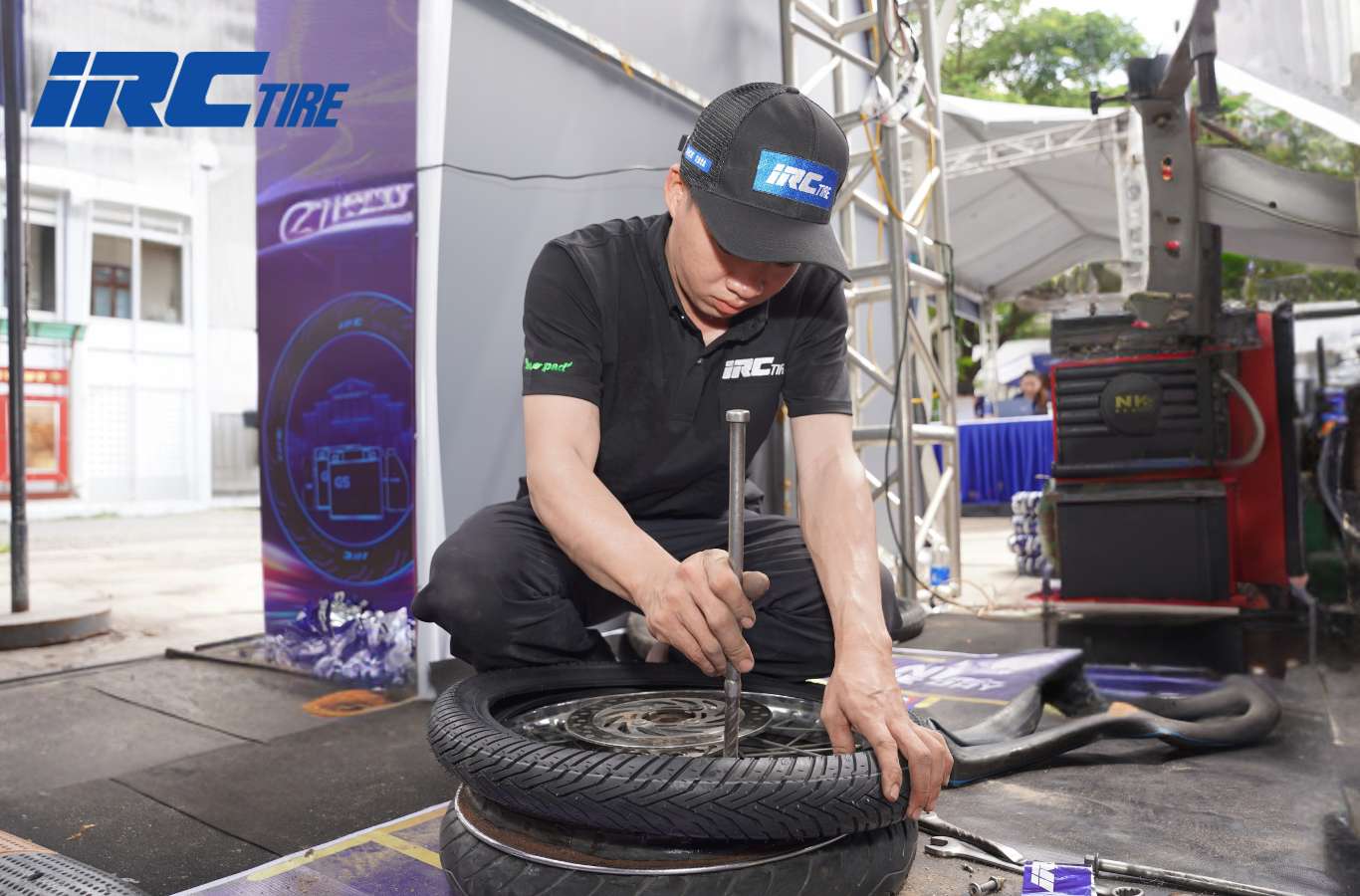 Những dấu hiệu nhận biết cần thay mới lốp xe máy 50cc