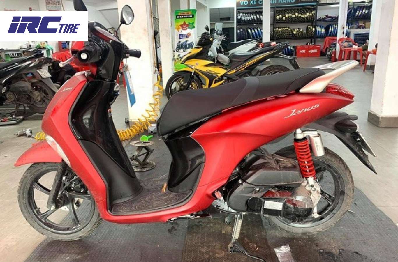 Thay lốp không săm cho xe Janus có được không?